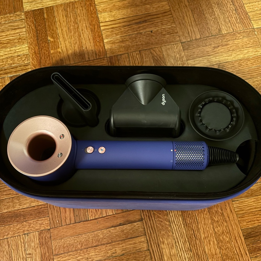 Dyson Supersonic Hair Dryer special in vinca blue and rose new with box - Picture 13 of 16